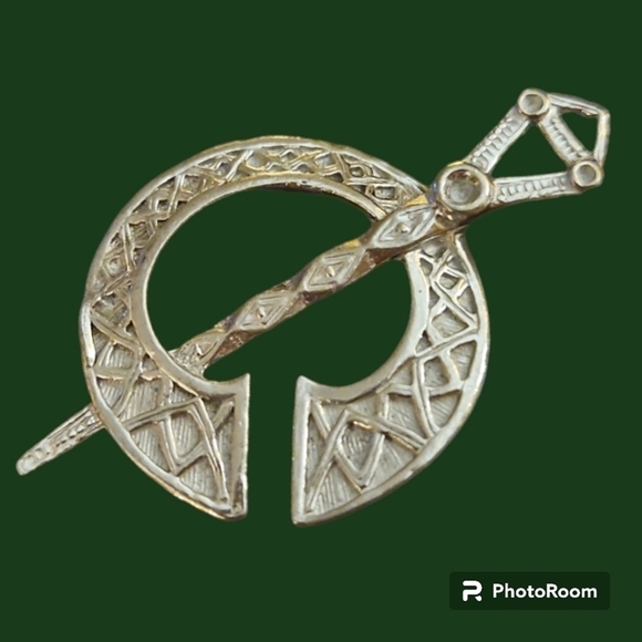 Vintage Jewelry - Vintage 1970s Silvertone Celtic Sword and Shield Unisex Brooch Pin